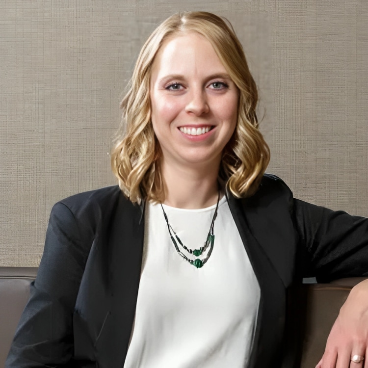 meet dr amy terveen
