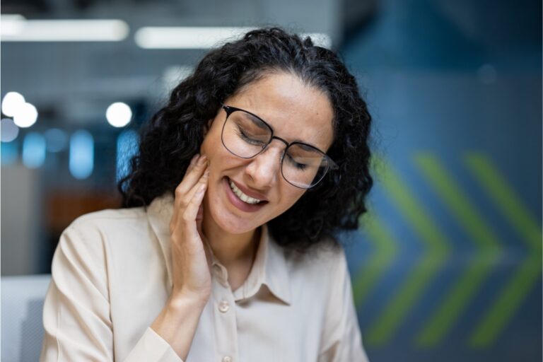 5 Causes of Toothache Radiating to the Face