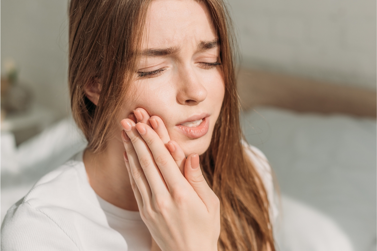 How Long Does the Jaw Hurt After a Tooth Extraction